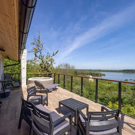 Honey House Novi Slankamen