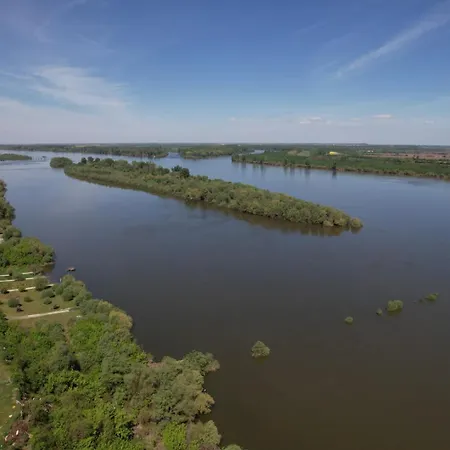 Villa Honey House Novi Slankamen