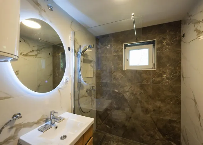 וילה Honey House *