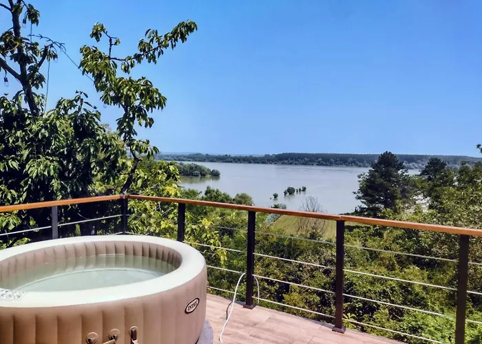 Honey House * Novi Slankamen