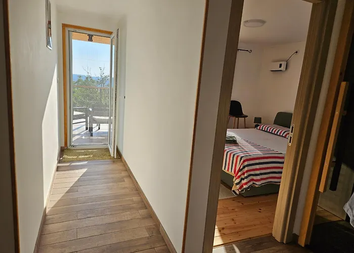 וילה Honey House *